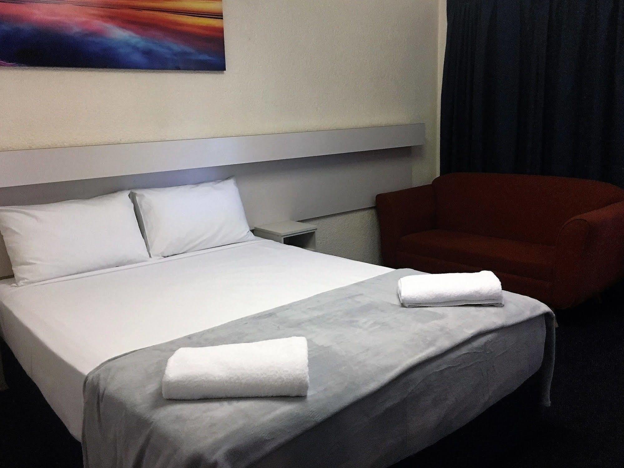 Balonne River Motor Inn Saint George Zewnętrze zdjęcie